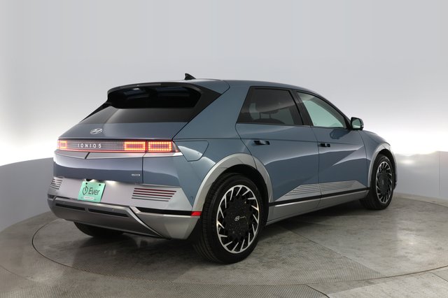 2024 Hyundai IONIQ 5 — photo 2 of 21
