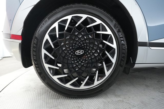 2024 Hyundai IONIQ 5 — photo 16 of 21
