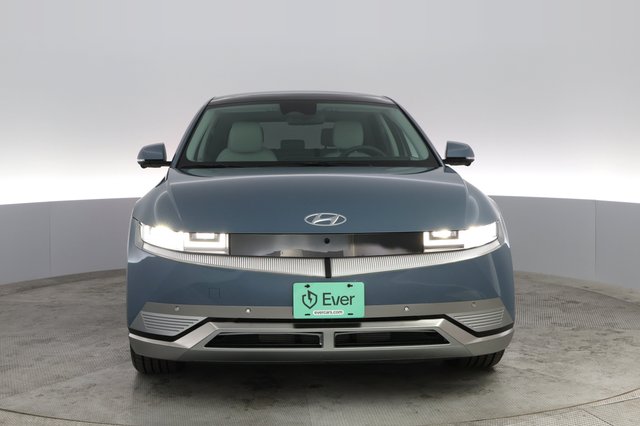 2024 Hyundai IONIQ 5 — photo 13 of 21