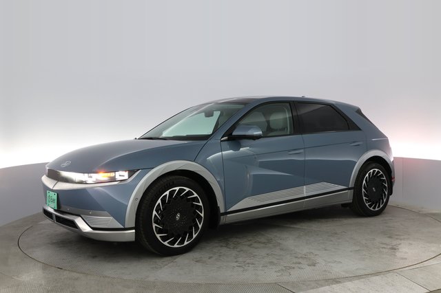 2024 Hyundai IONIQ 5 — photo 11 of 21