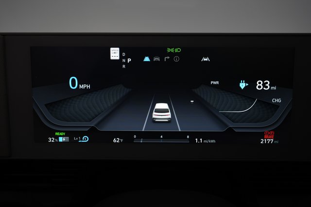 2024 Hyundai IONIQ 5 — photo 5 of 21