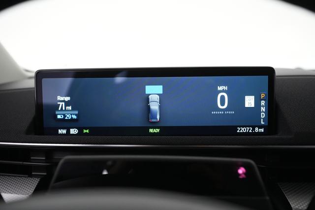2022 Ford Mustang Mach-E — photo 5 of 25