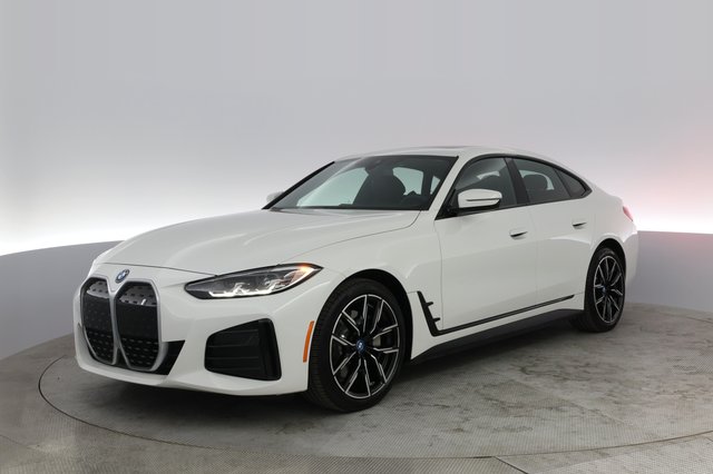 2022 BMW i4 — VIN WBY73AW07NFM42456