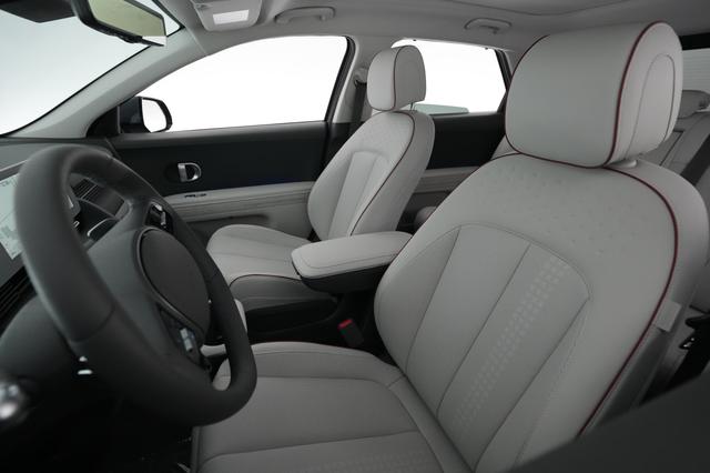 2024 Hyundai IONIQ 5 — photo 3 of 22
