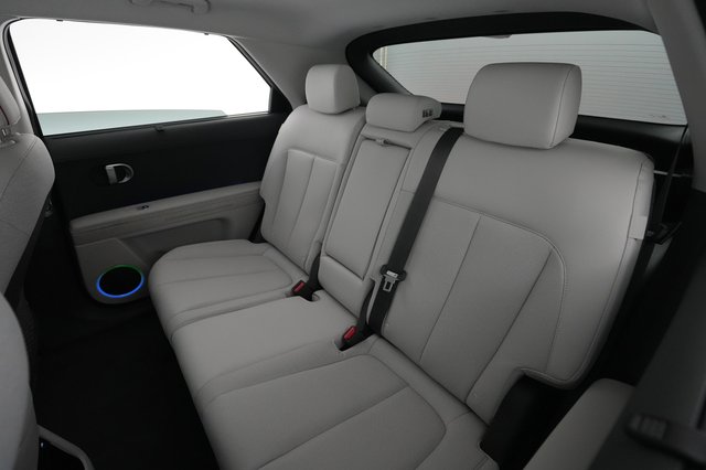 2024 Hyundai IONIQ 5 — photo 19 of 22
