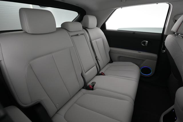 2024 Hyundai IONIQ 5 — photo 4 of 22