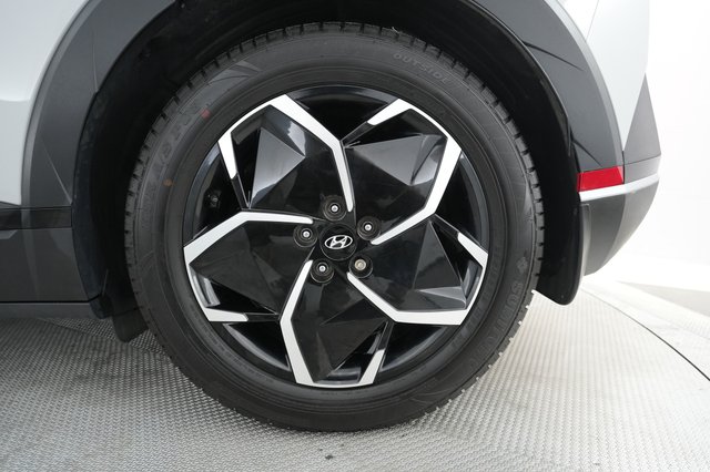 2023 Hyundai IONIQ 5 — photo 14 of 20
