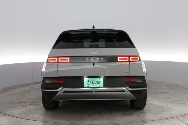 2023 Hyundai IONIQ 5 — photo 8 of 20