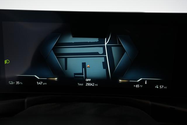 2023 BMW i4 — photo 5 of 21