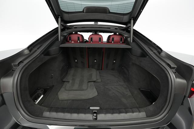 2023 BMW i4 — photo 6 of 21