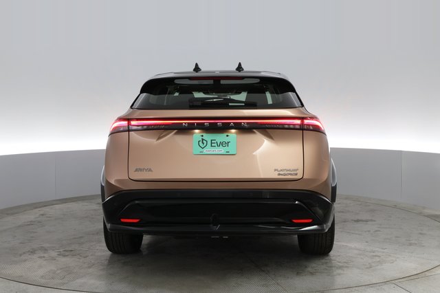 2023 Nissan Ariya — photo 14 of 20