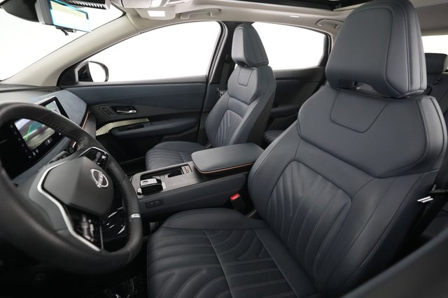 2023 Nissan Ariya — photo 3 of 20
