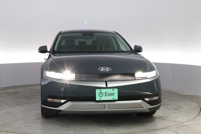 2024 Hyundai IONIQ 5 — photo 5 of 19