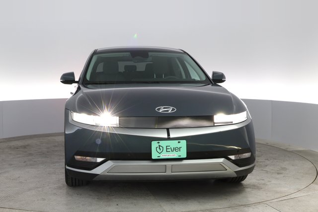 2024 Hyundai IONIQ 5 — photo 5 of 19