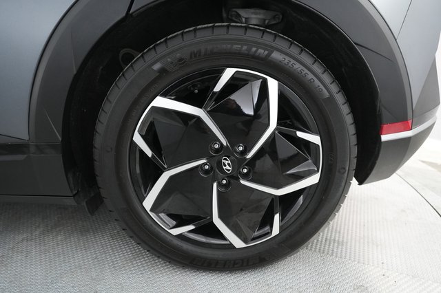 2024 Hyundai IONIQ 5 — photo 7 of 22