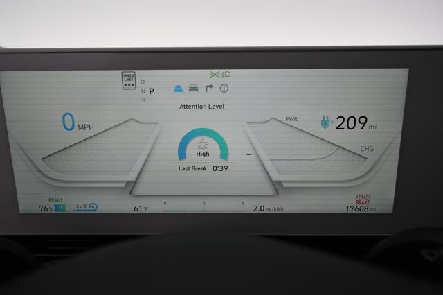 2024 Hyundai IONIQ 5 — photo 5 of 22