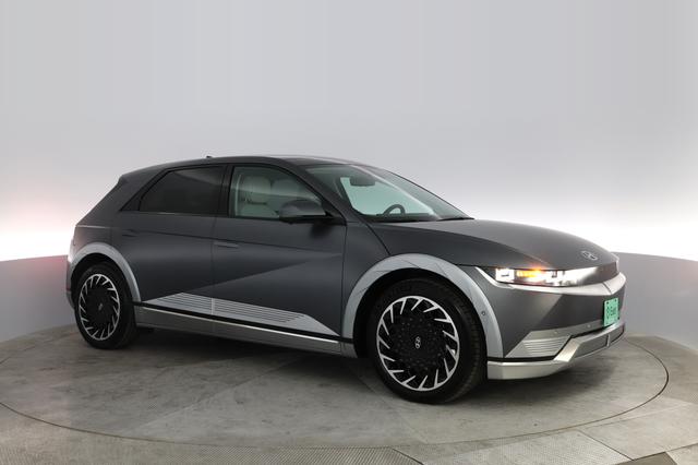 2024 Hyundai IONIQ 5 — photo 10 of 21