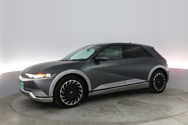 2024 Hyundai IONIQ 5 — photo 11 of 21
