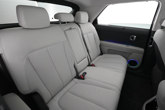 2024 Hyundai IONIQ 5 — photo 4 of 21