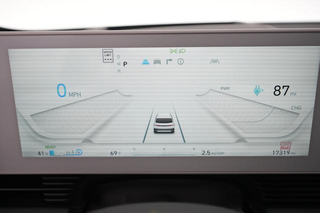 2024 Hyundai IONIQ 5 — photo 5 of 21