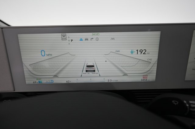 2024 Hyundai IONIQ 5 — photo 5 of 21