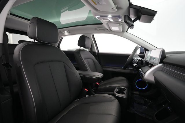 2024 Hyundai IONIQ 5 — photo 18 of 21