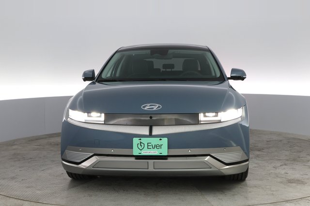 2024 Hyundai IONIQ 5 — photo 13 of 21