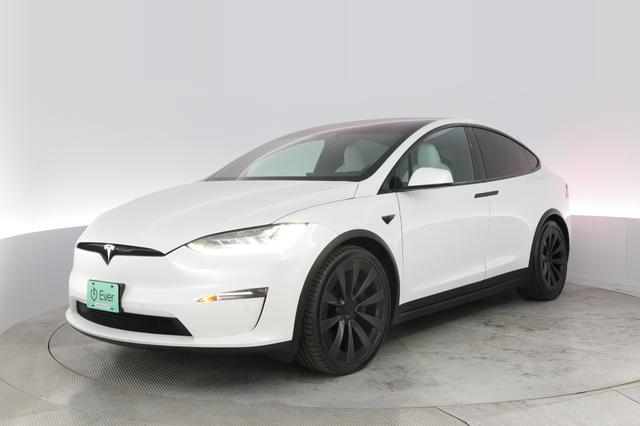 2022 Tesla Model X — VIN 7SAXCBE52NF336055
