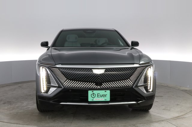 2023 Cadillac LYRIQ — photo 13 of 21
