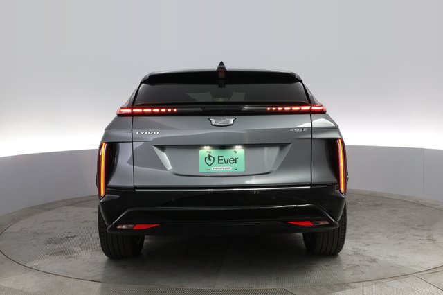 2023 Cadillac LYRIQ — photo 14 of 21