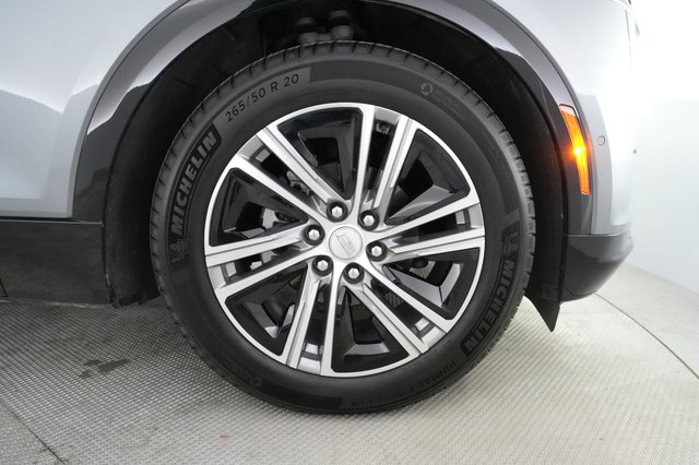 2023 Cadillac LYRIQ — photo 17 of 21
