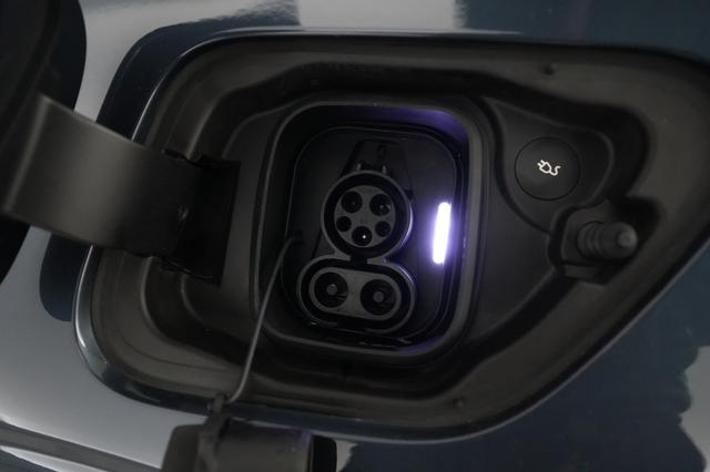 2022 Polestar 2 — photo 8 of 22