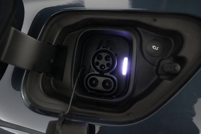 2022 Polestar 2 — photo 8 of 22