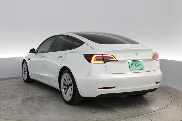 2023 Tesla Model 3 — photo 11 of 26