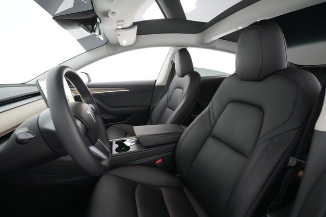 2023 Tesla Model 3 — photo 3 of 26