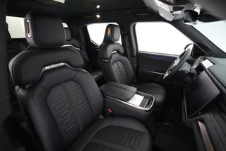2022 Rivian R1T — photo 3 of 24
