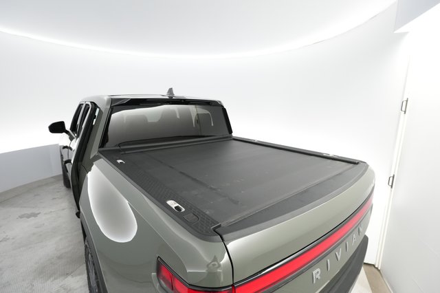 2022 Rivian R1T — photo 22 of 24