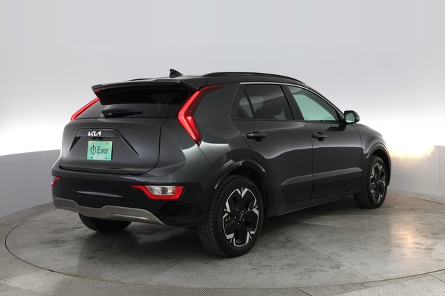 2023 Kia Niro EV — photo 2 of 21
