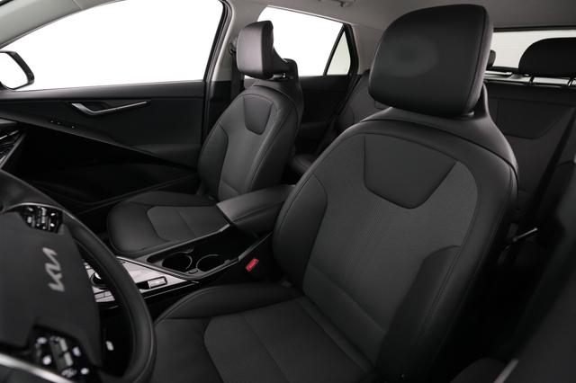 2023 Kia Niro EV — photo 3 of 21