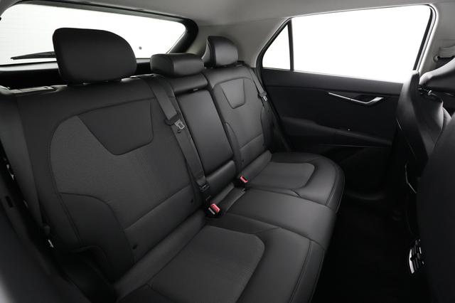 2023 Kia Niro EV — photo 4 of 21