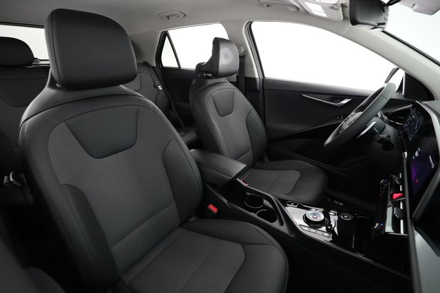 2023 Kia Niro EV — photo 18 of 21