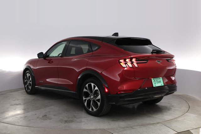 2023 Ford Mustang Mach-E — photo 9 of 22