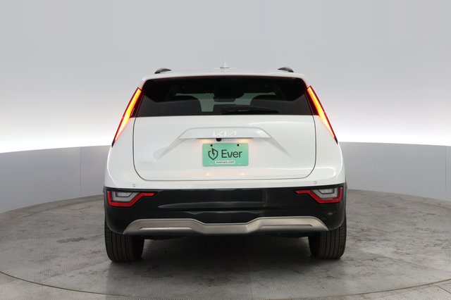 2023 Kia Niro EV — photo 14 of 21
