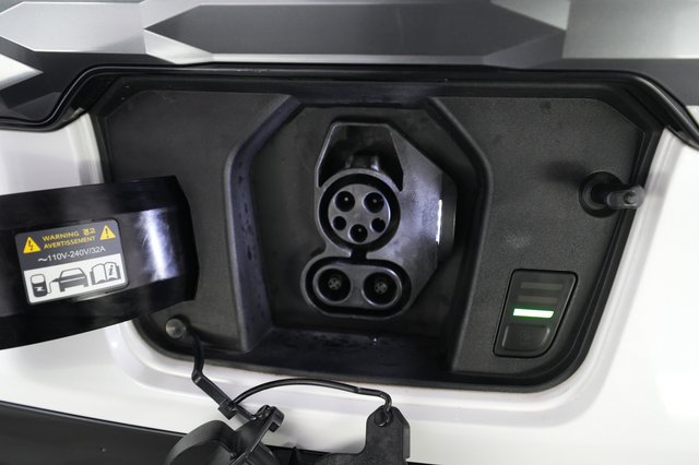 2023 Kia Niro EV — photo 8 of 21