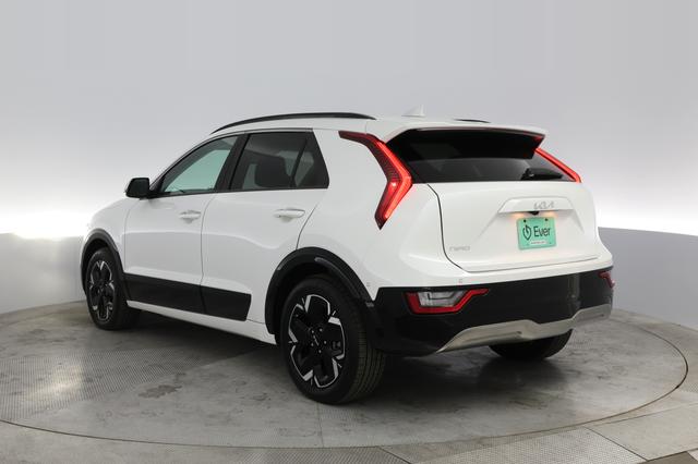 2023 Kia Niro EV — photo 9 of 21