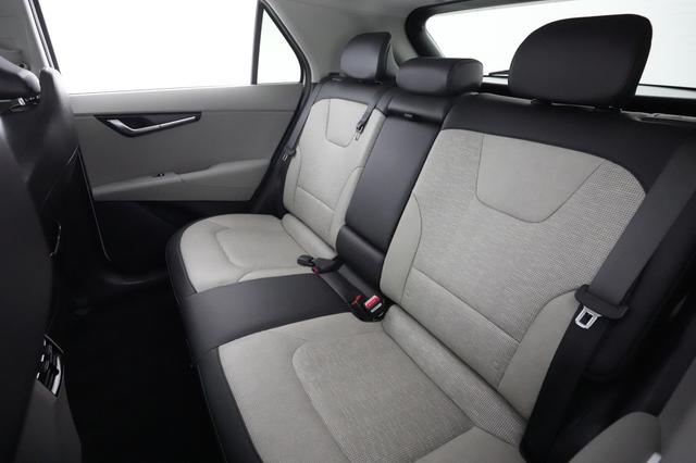 2023 Kia Niro EV — photo 4 of 21