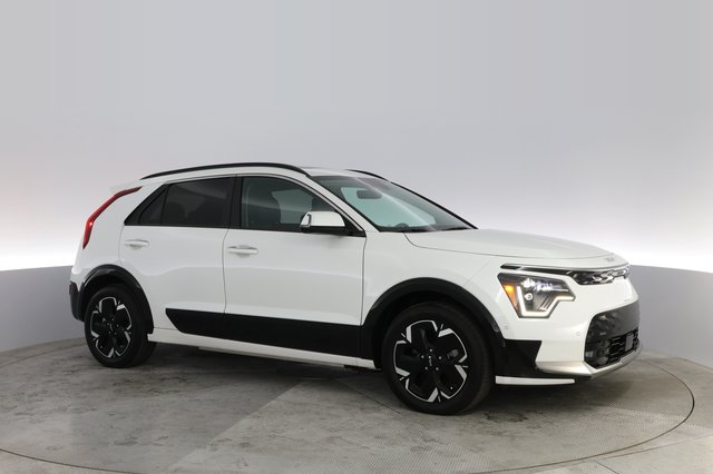 2023 Kia Niro EV — photo 11 of 21