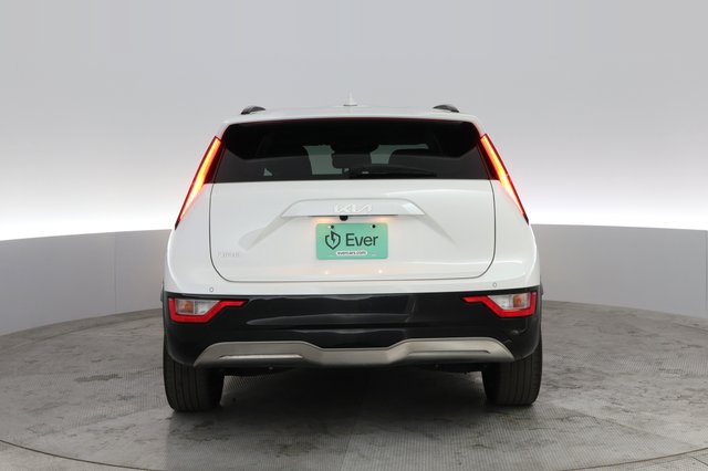 2024 Kia Niro EV — photo 14 of 22