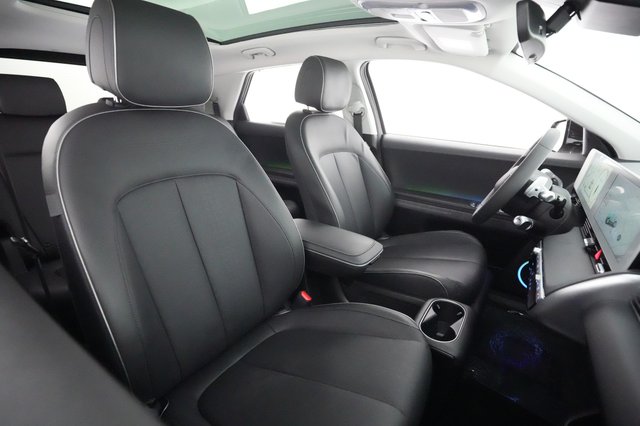 2022 Hyundai IONIQ 5 — photo 17 of 21
