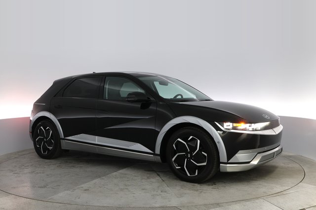 2022 Hyundai IONIQ 5 — photo 11 of 21